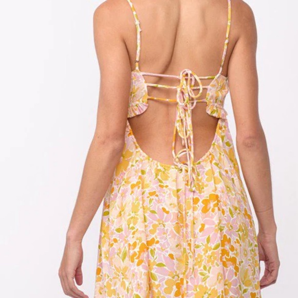 Sky To Mood Floral Dress size Medium - Picture 2 of 5